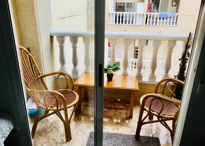 Compartido - Solo El Es Privado Accommodatie bij particulieren Torrevieja