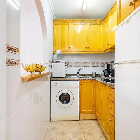Habitación en casa particular Compartido - Solo El Es Privado *